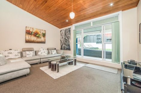 Photo of property in 30 Palomino Drive, Henderson, Auckland, 0612