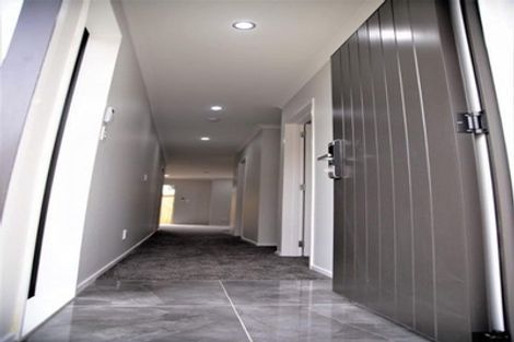 Photo of property in 142b Rangitoto Road, Papatoetoe, Auckland, 2025