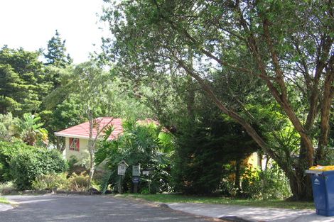 Photo of property in 11 Vonnell Place, Birkdale, Auckland, 0626