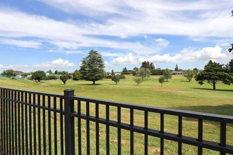 Photo of property in 27 Murray Ward Drive, Te Kauwhata, 3710
