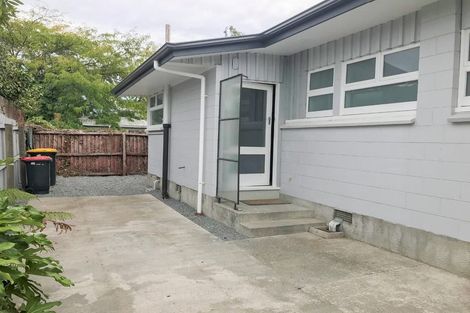 Photo of property in 2/7 Burrows Place, Ilam, Christchurch, 8041