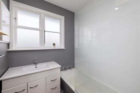 Photo of property in 55 Collingwood Street, New Brighton, Christchurch, 8061