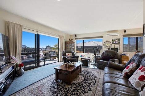 Photo of property in 5 Eclipse Terrace, Welcome Bay, Tauranga, 3112