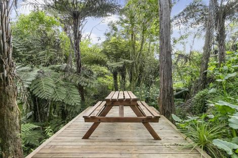 Photo of property in 33 Alidade Place, Massey, Auckland, 0614