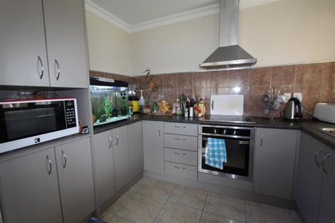 Photo of property in 6 Chadwick Place, Rototuna North, Hamilton, 3210