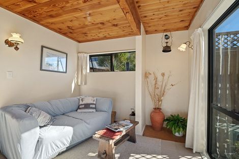 Photo of property in 2/31 Okura River Road, Okura, Albany, 0792