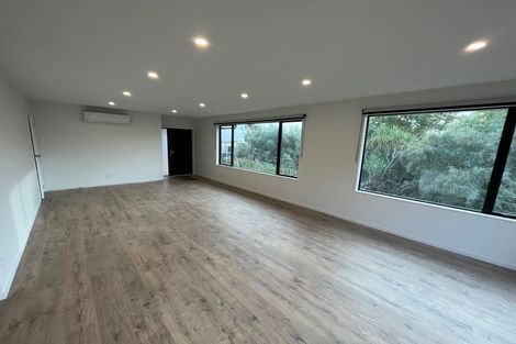 Photo of property in 49 Moncks Spur Road, Redcliffs, Christchurch, 8081