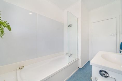 Photo of property in 21 Rawhiti Street, Stokes Valley, Lower Hutt, 5019