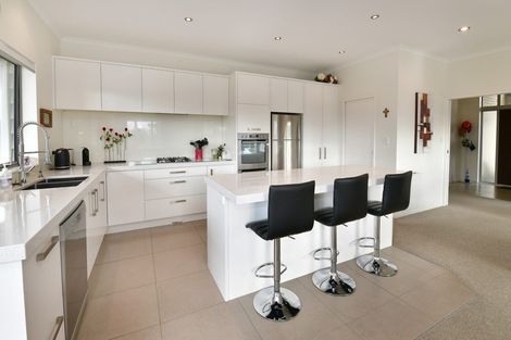 Photo of property in 5 Sibling Court, Silverdale, 0932