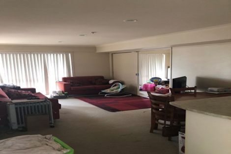 Photo of property in The Rennaissance, 2k/18 Ronwood Avenue, Manukau, Auckland, 2104