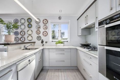 Photo of property in 86 Rokino Road, Hilltop, Taupo, 3330