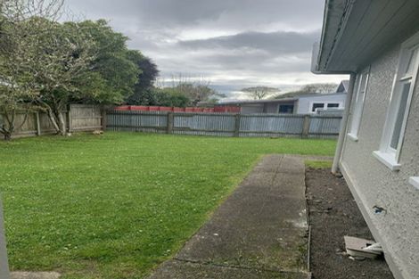 Photo of property in 52-52c Keith Street, Roslyn, Palmerston North, 4414