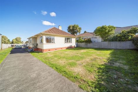 Photo of property in 47 Victoria Street, Kaponga, Hawera, 4679