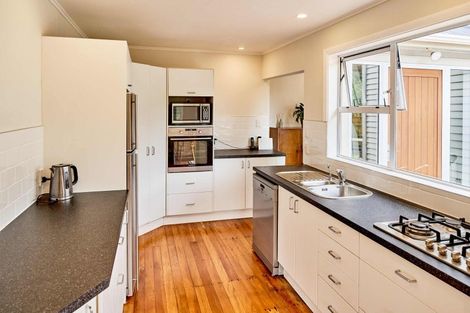 Photo of property in 72 Rawhiti Road, Pukerua Bay, 5026