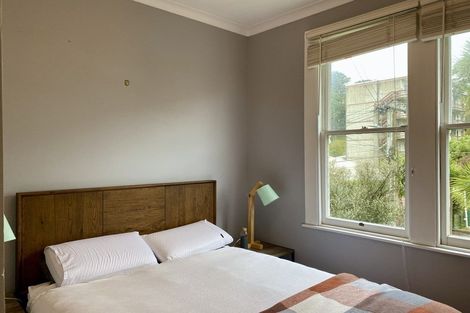 Photo of property in 26 Edinburgh Terrace, Berhampore, Wellington, 6023