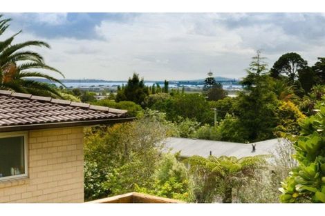 Photo of property in 17a Te Atatu Road, Te Atatu South, Auckland, 0610