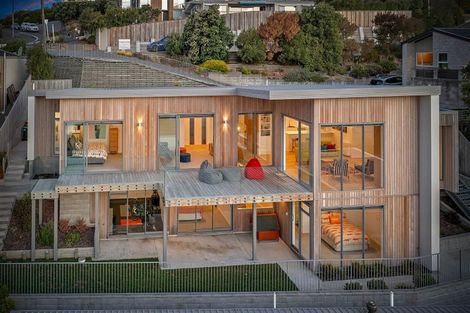 Photo of property in 24 Marama Crescent, Mount Pleasant, Christchurch, 8081