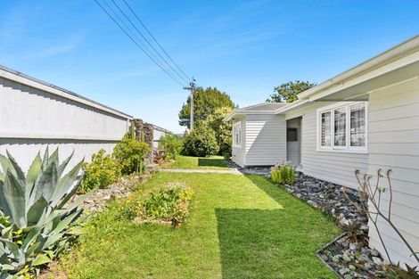 Photo of property in 38 Tipahi Street, Nelson South, Nelson, 7010