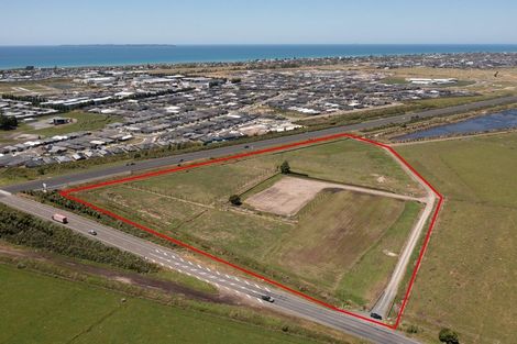 Photo of property in 227 Parton Road, Papamoa, Te Puke, 3187