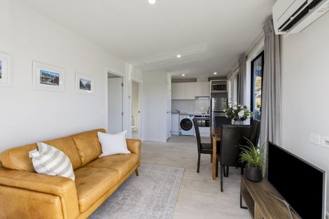 Photo of property in 12 Muster Road, Jacks Point, 9371