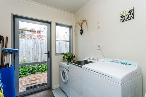 Photo of property in 11 Mallard Place, Mosgiel, 9024