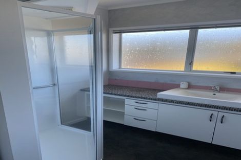 Photo of property in 5a Cascade Place, Chartwell, Hamilton, 3210