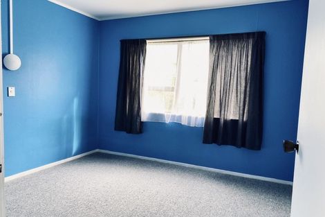 Photo of property in 2/15 Hamlin Road, Mount Wellington, Auckland, 1060