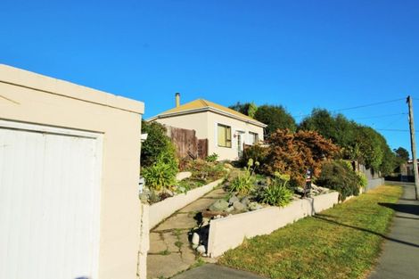 Photo of property in 77 Test Street, South Hill, Oamaru, 9400