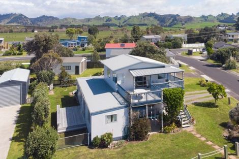 Photo of property in 6 Glen Isla Place, Waihi Beach, 3611