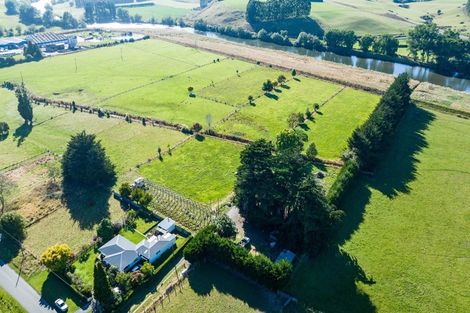 Photo of property in 22 Selbourne Street, Mataura, Gore, 9772