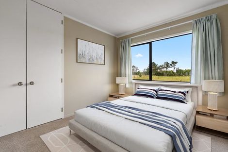 Photo of property in 331 South Head Road, South Head, Helensville, 0874