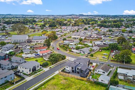 Photo of property in 85b Raglan Street, Mangere East, Auckland, 2024