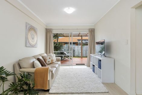 Photo of property in 3/252 Hibiscus Coast Highway, Orewa, 0931