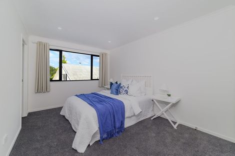 Photo of property in 22 Pickering Crescent, Chedworth, Hamilton, 3210