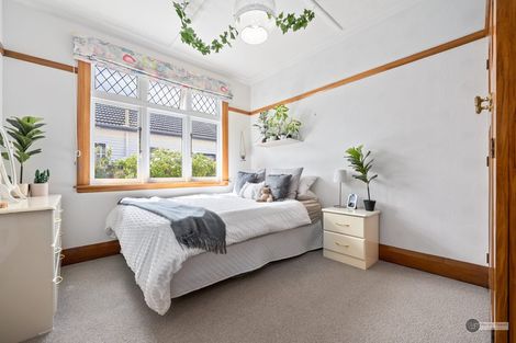 Photo of property in 5-7 Mahoe Street, Eastbourne, Lower Hutt, 5013