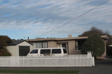 Photo of property in 2/72 Estuary Road, New Brighton, Christchurch, 8061