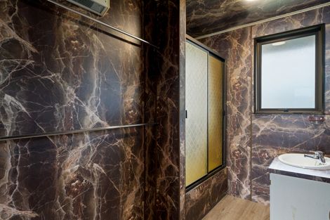 Photo of property in 217 Lakeview Terrace, Lake Hawea, Wanaka, 9382