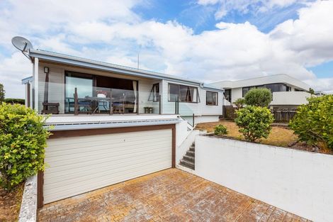 Photo of property in 40 Meiklejohn Way, Omaha, 0986