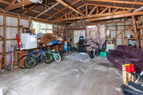 Photo of property in 611 Beach Road, Whangamata, 3620