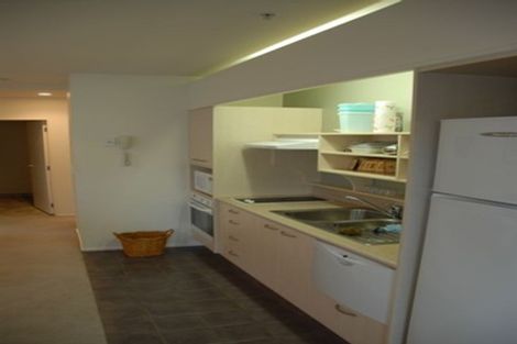 Photo of property in St Peters Apartments, 9a/192 Willis Street, Te Aro, Wellington, 6011