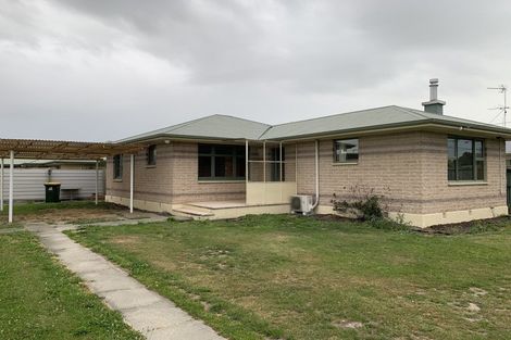 Photo of property in 69 Mcmurdo Street, Tinwald, Ashburton, 7700