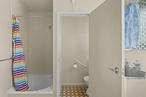 Photo of property in 1/24 Blackwell Street, Marton, 4710