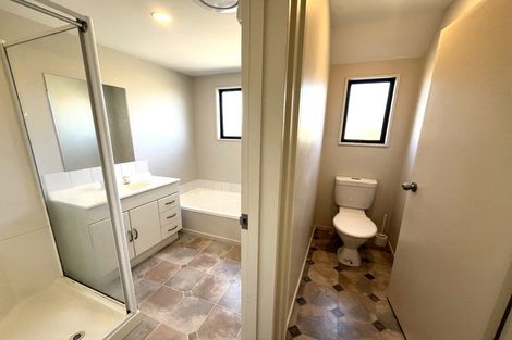 Photo of property in 4/67 Brockworth Place, Riccarton, Christchurch, 8011