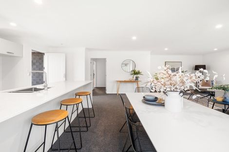 Photo of property in 18 Tabraham Crescent, Pyes Pa, Tauranga, 3112