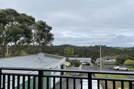 Photo of property in 39 Park Road, Glenfield, Auckland, 0629