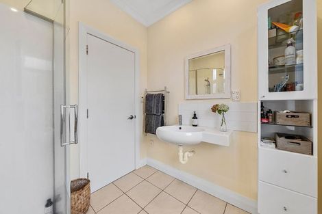 Photo of property in 7 Junction Street, Fairfield, Lower Hutt, 5011