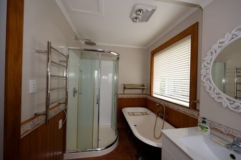 Photo of property in 1/38 Tawhiri Road, One Tree Hill, Auckland, 1061