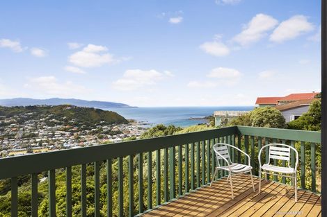 Photo of property in 88 Frobisher Street, Island Bay, Wellington, 6023