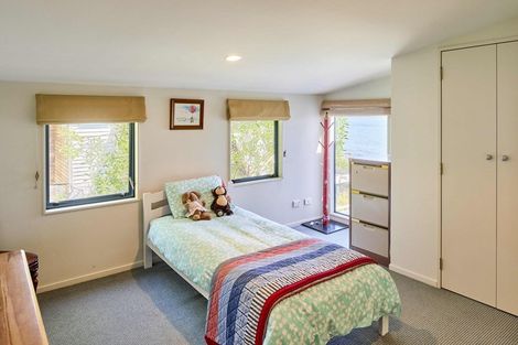 Photo of property in 30 Moana Road, Plimmerton, Porirua, 5026