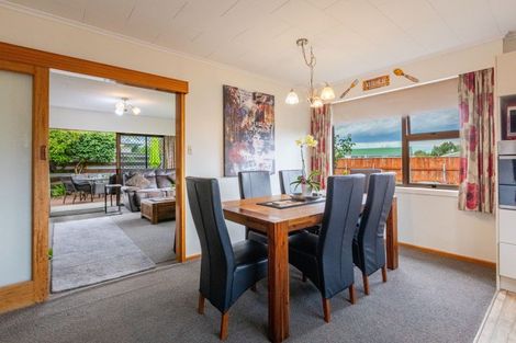 Photo of property in 27 Norwich Crescent, Tamatea, Napier, 4112